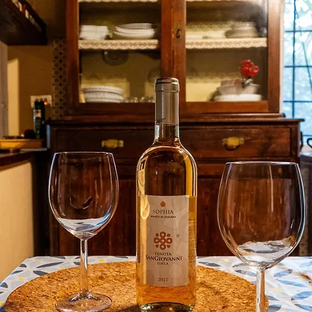 Tenuta San Giovanni - Borgo Ai Rovai *