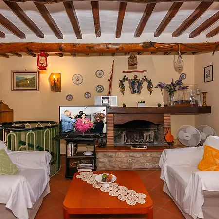 Tenuta San Giovanni - Borgo Ai Rovai Villa *