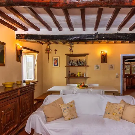 Villa Tenuta San Giovanni - Borgo Ai Rovai *