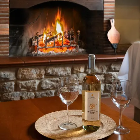 Tenuta San Giovanni - Borgo Ai Rovai Lucca