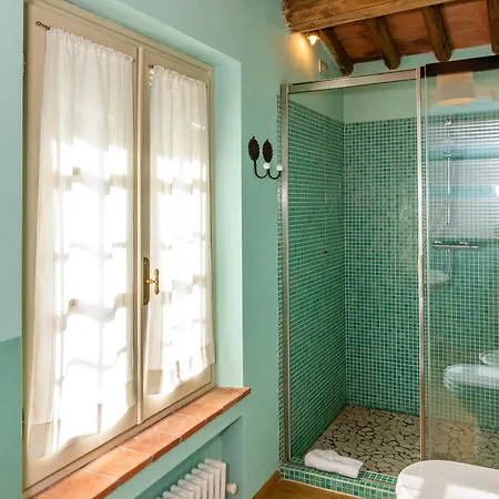 Tenuta San Giovanni - Borgo Ai Rovai Lucca