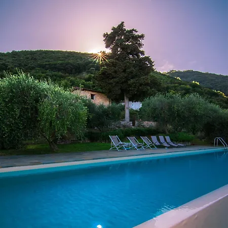 Tenuta San Giovanni - Borgo Ai Rovai Lucca